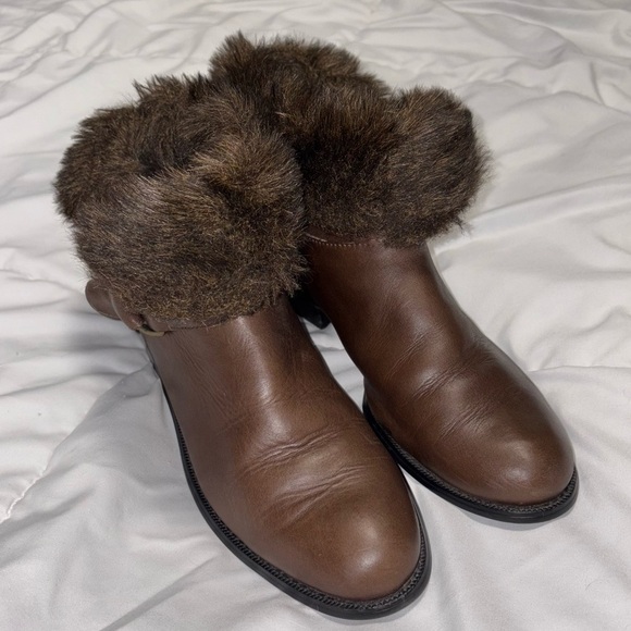 Chicos brown leather faux fur ankle boot Sloucy fold over Size 7.5 - Picture 2 of 9